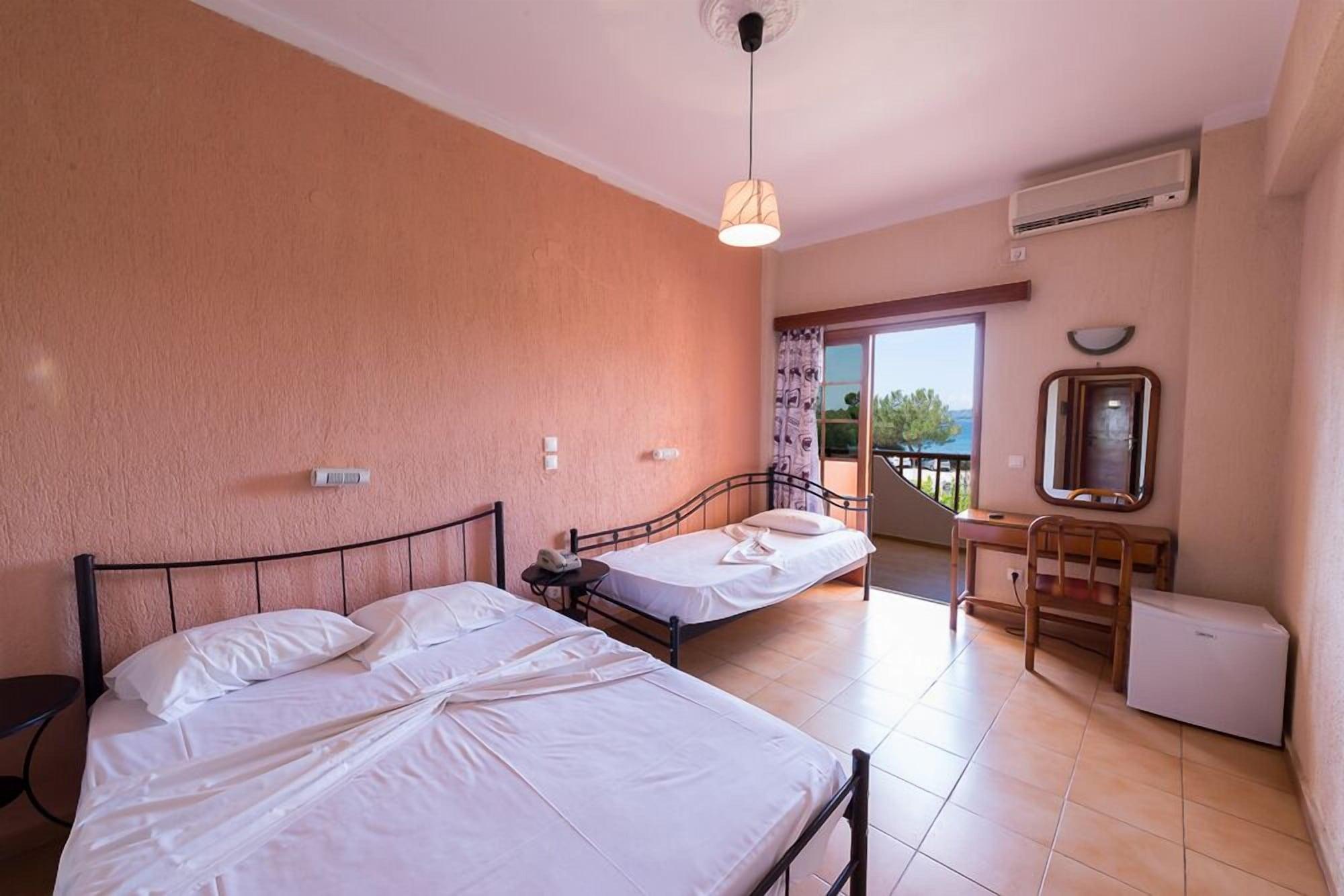 Galaxy Hotel Argostolion Dış mekan fotoğraf
